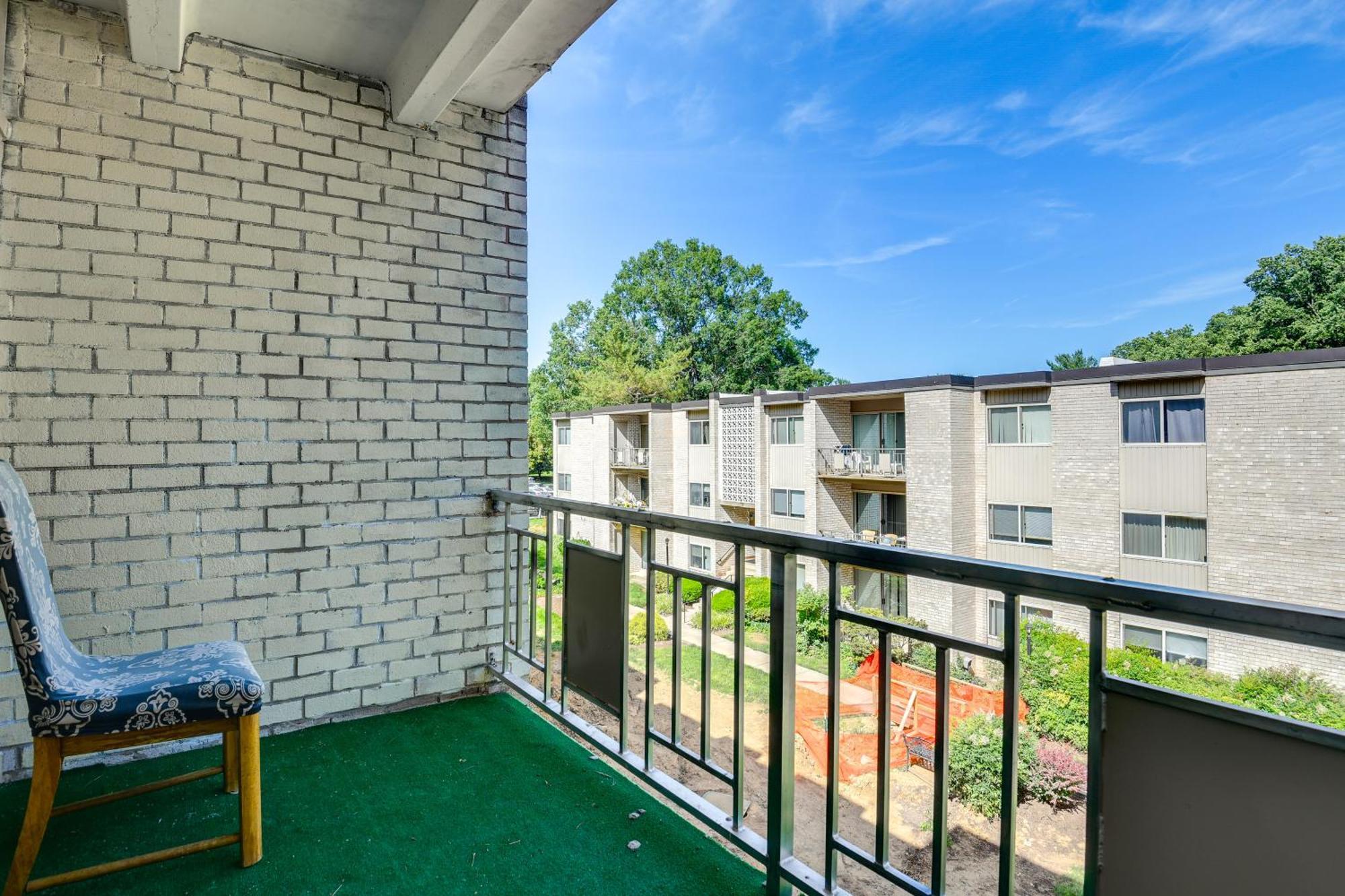 North Bethesda Apartment With Community Pool! Eksteriør bilde