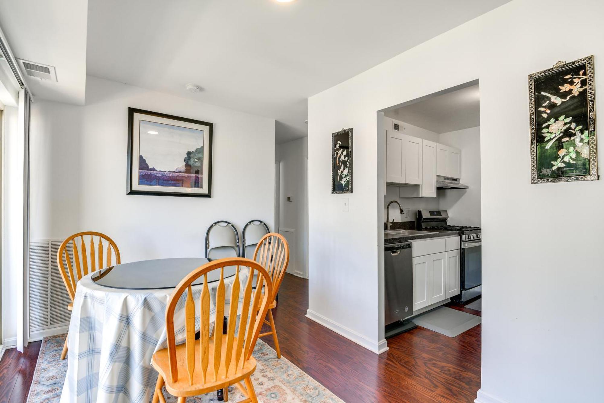 North Bethesda Apartment With Community Pool! Eksteriør bilde